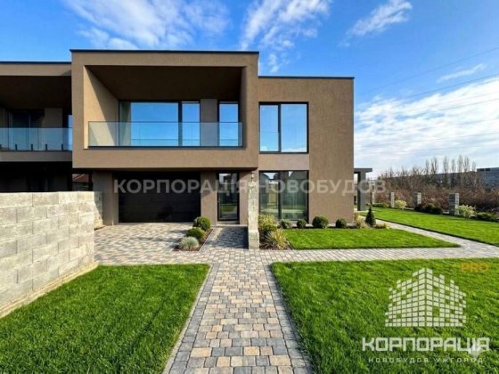 Продаж котеджу Sunset Hill, 170 м2, 3 сотки, вул. Міжгірська Ужгород