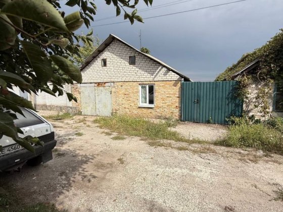Продам дом с газом ж/м Игрень/ ул.Вьетнамская/Левый берег Днепр