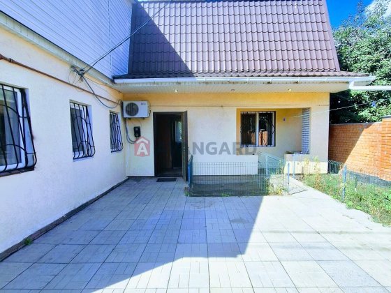 Продам  двухэтажный дом 100м2 3.5 сотки Дніпро
