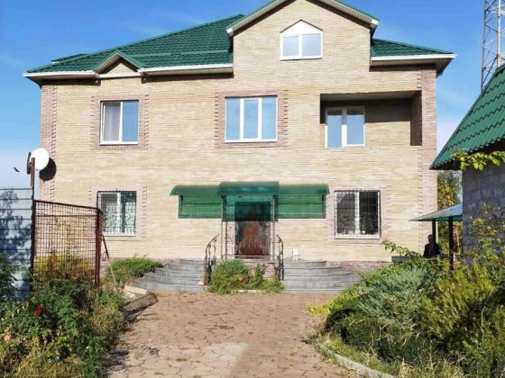 Продам (великий будинок) дом для большой семьи в Диевке рядом с Коммун Днепр
