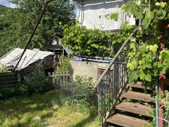 Продаж частини будинку з виходом до річки Житомир