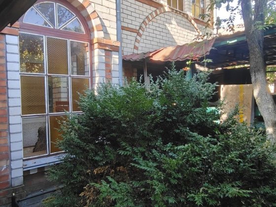 Продам затишний та просторий будинок у місті, для великої родини Житомир