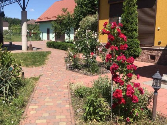 Продам гарний будинок на Богунії 190 м2, участок  25 соток Житомир