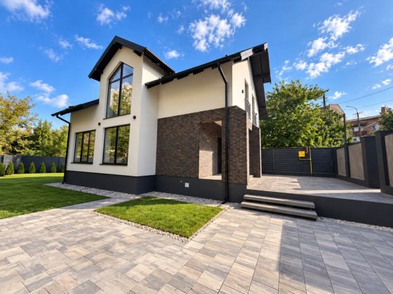 НОВИЙ БУДИНОК 130 м² | 4 СПАЛЬНІ | ТЕРАСА | 4,5 СОТКИ | 185 000$ Винница