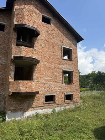 Продам будинок із земельною ділянкою - фото 1