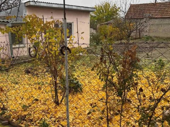 ПРОДАЖ будинку 4 кімнати всі зручності,літньої кухні 2 кімнати всі зручності,гаражу ділянка 8 соток  Миколаїв