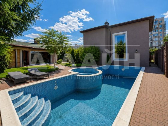 Суперексклюзивна пропозиція в центрі Запоріжжя | 293,5 м² | басейн | 8,1 сотки Запоріжжя