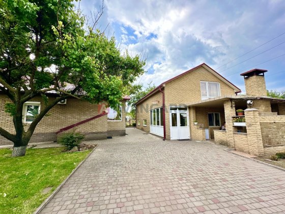 Продам дом 188 м2 Диёвка1 р-н ж/м Парус /Красный Камень Днепр