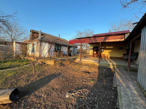 Продам дом в начале Широкой балки с участком 10соток Николаев