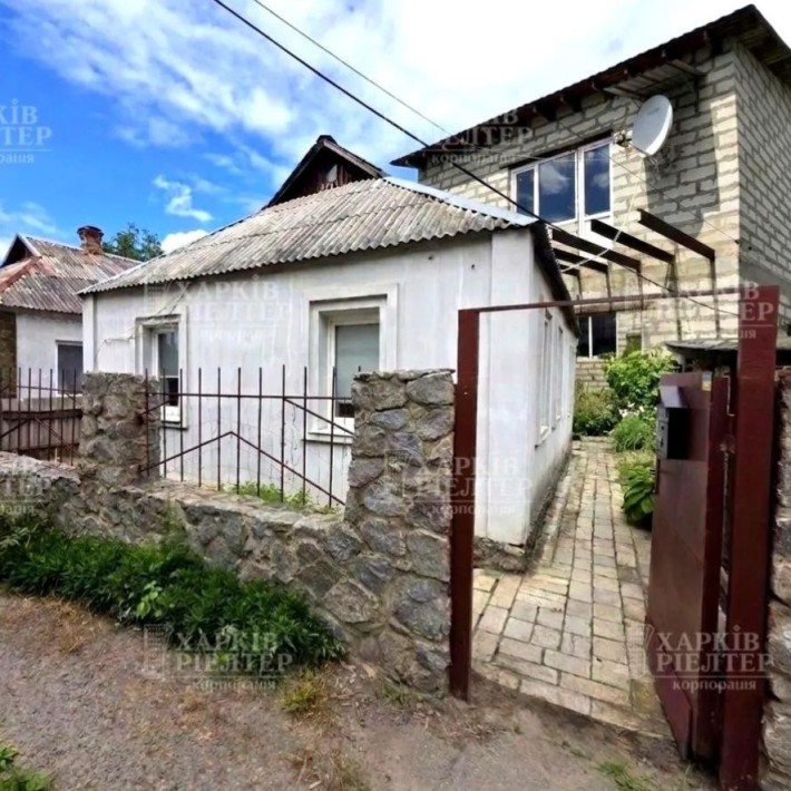 М.Холодная Гора,Бавария, продам  два дома на одном участке, , ул.Третья - фото 1