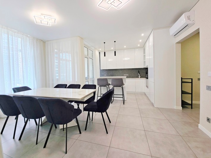 Без комісії. Продаж 3-кімнатної квартири 96 м.кв. з ремонтом, меблями, технікою. ЖК Галактика - фото 1