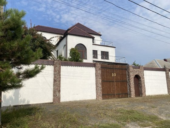 Продам дом на киргизкой Харків