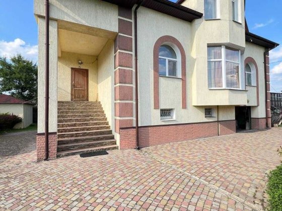 Продам 2х поверховий будинок,район Одесская,250м2 (код5662) Харьков