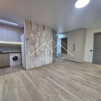 Продаж 2к квартири з новим сучасним ремонтом (173 квартал) Кривой Рог