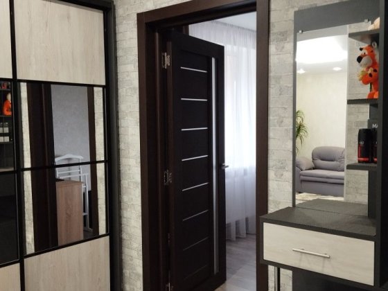 Продам 2-х комнатную квартиру Зміїв