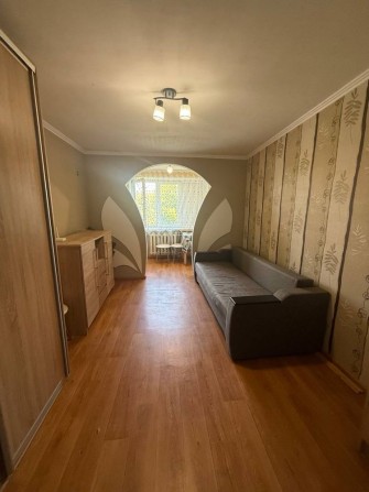 Продам кімнату з ремонтом - фото 1
