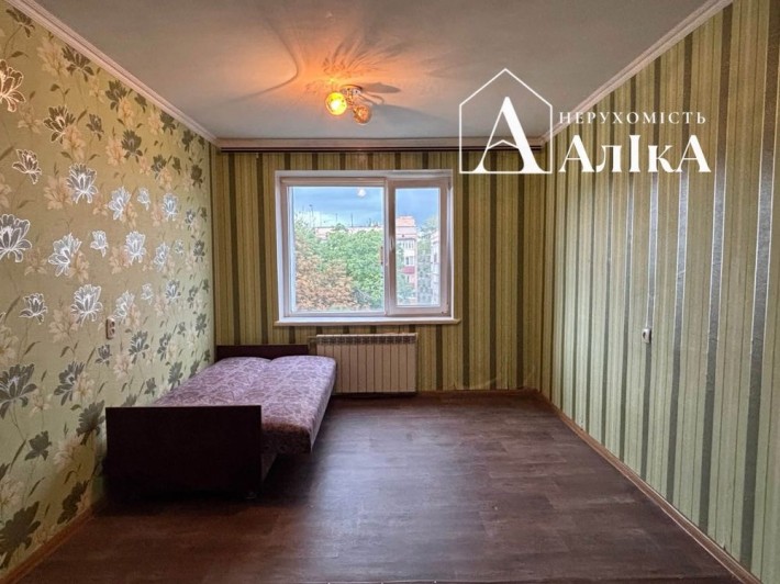Продам кімнату в секції - фото 1