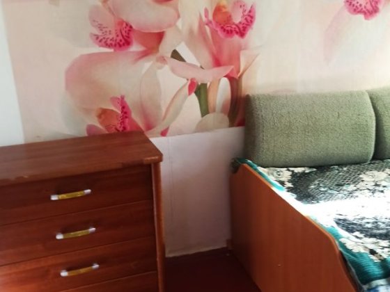 Продам кімнату в двох кімнатній квартирі