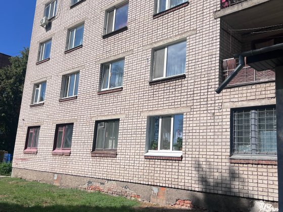 Продаж кімнати в гуртожитку сімейного типу Ніжин