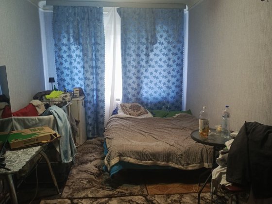 Продаються чотири кімнати всі разом у гуртожитку,все разом як чотирьох кімнатна квартира. Фастів