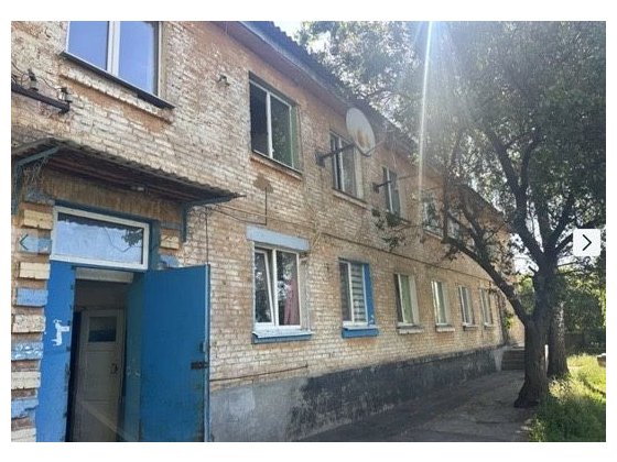 Гнідин дві кімнати у гуртожитку в центрі Гнідин
