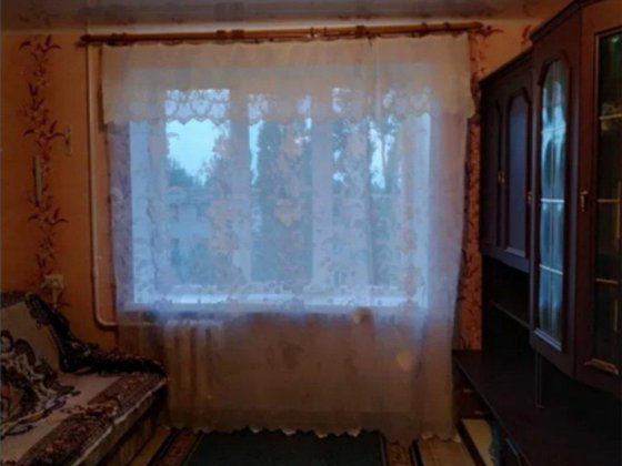 Кімната в гуртожитку обмін на Каравелове