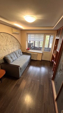 Кімната в комунальній квартирі - фото 1