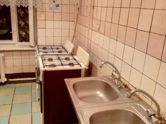 Продам комнату Деснянский р-н,Лесной проспект Київ