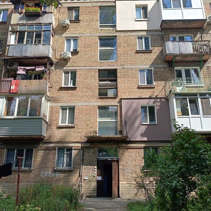 Продам кімнату в 4-х кімнатній квартирі сімейного типу, вул. Теліги, 39а, м. Дорогожичі - фото 1