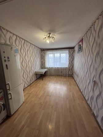 Продам кімнату 18м в гуртожитку біля Сільпо! - фото 1