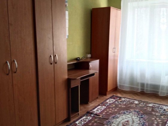 Кімната в сімейному гуртожитку Бровари