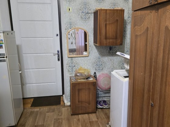 Продаж  кімнати в гуртожитку  вул. О. Бездольного 5( Червонозаводська) Київ