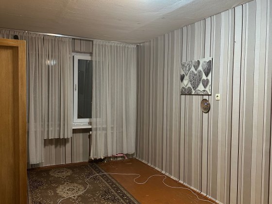 Продаж кімнати  Лісовий масив  К. Поповича (Волкова) 10 метро Лісова Київ