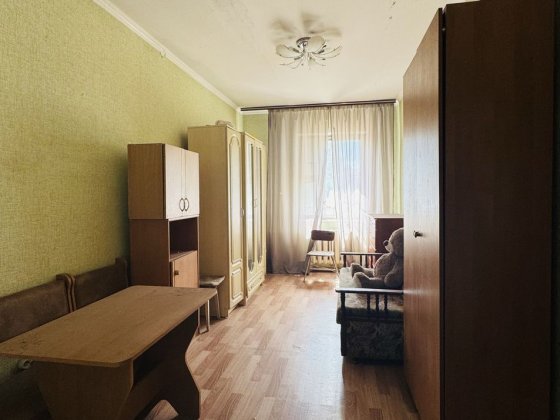 Продаж кімнати у гуртожитку у Києві, вул Є. Харченка 22 Київ