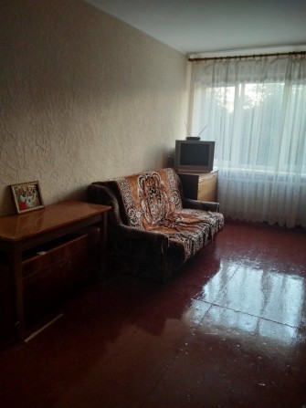 Продам кімнату в гуртожитку льонокомбінат 15 - фото 1