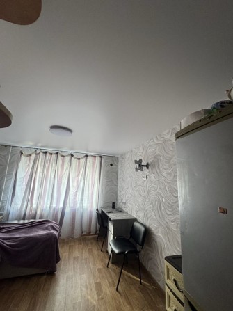 Кімната в гуртожитку, продаж! Проспект Шевченка , центр міста - фото 1