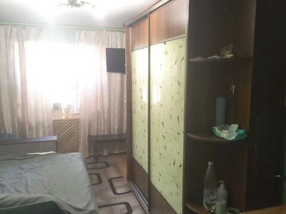 (5) Продам кімнату в гуртожитку по вул.Зулінського 3979 Винница