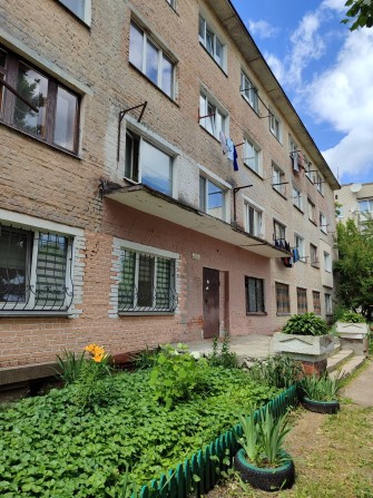 Продаж великої  кімнати, район - центр, Деснянська  Правда, Круг - фото 1