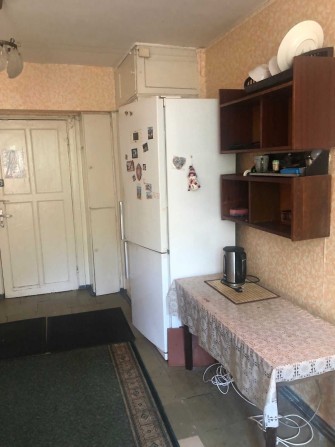 Продам комнату в семейном общежитии, угол Набережной Сичеславской и ул. Столярова - фото 1