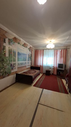 Продам комнату Лахтинская дом 10 - фото 1