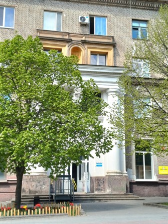 Комната 17,9 м*2. Сталеваров 8 . Свободна. Торг. - фото 1