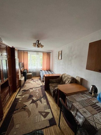 Продаж 1 кімнати в гуртожитку по вул. Садова - фото 1
