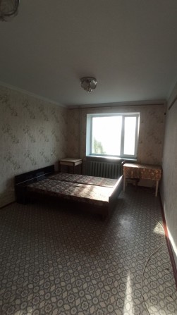 Продаю приватизированную комнату в общежитии - фото 1