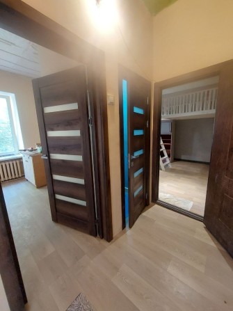 Продам  від власника 1 кімнату, центр. Цена знижена - фото 1