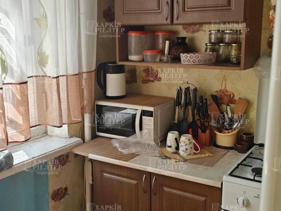AndS1  Продам 1 кімнату в 2х кімнатній квартирі, ХТЗ, вул. 12 Квітня 8 Харків