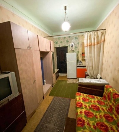Продам комуналку на ХТЗ, вул. Миру, 14 - фото 1