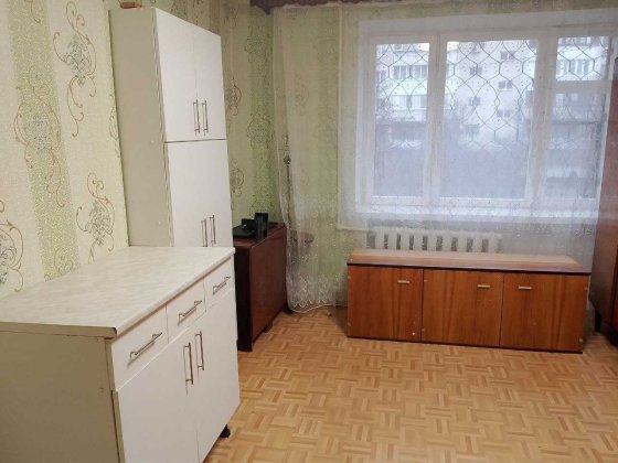 Продам кімнату 13,5кв.м з своїм санвузлом вул. Бахмутська (Курська) Одеса