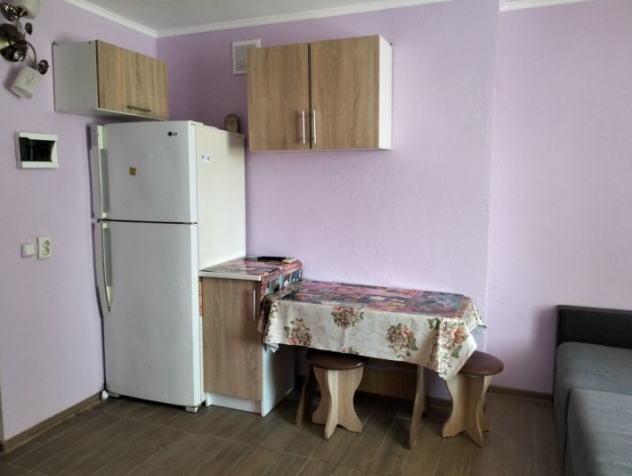 продам комнату в общежитии в Лузановке первая линия - фото 1