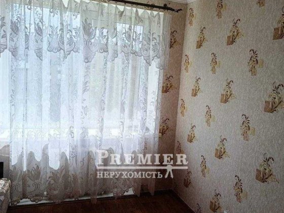 Кімната  в комуні 12 кв.м Світла,чиста, свіжий ремонт Одесса
