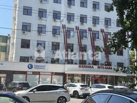 Квартира можно под коммерцию на Толбухина Одесса